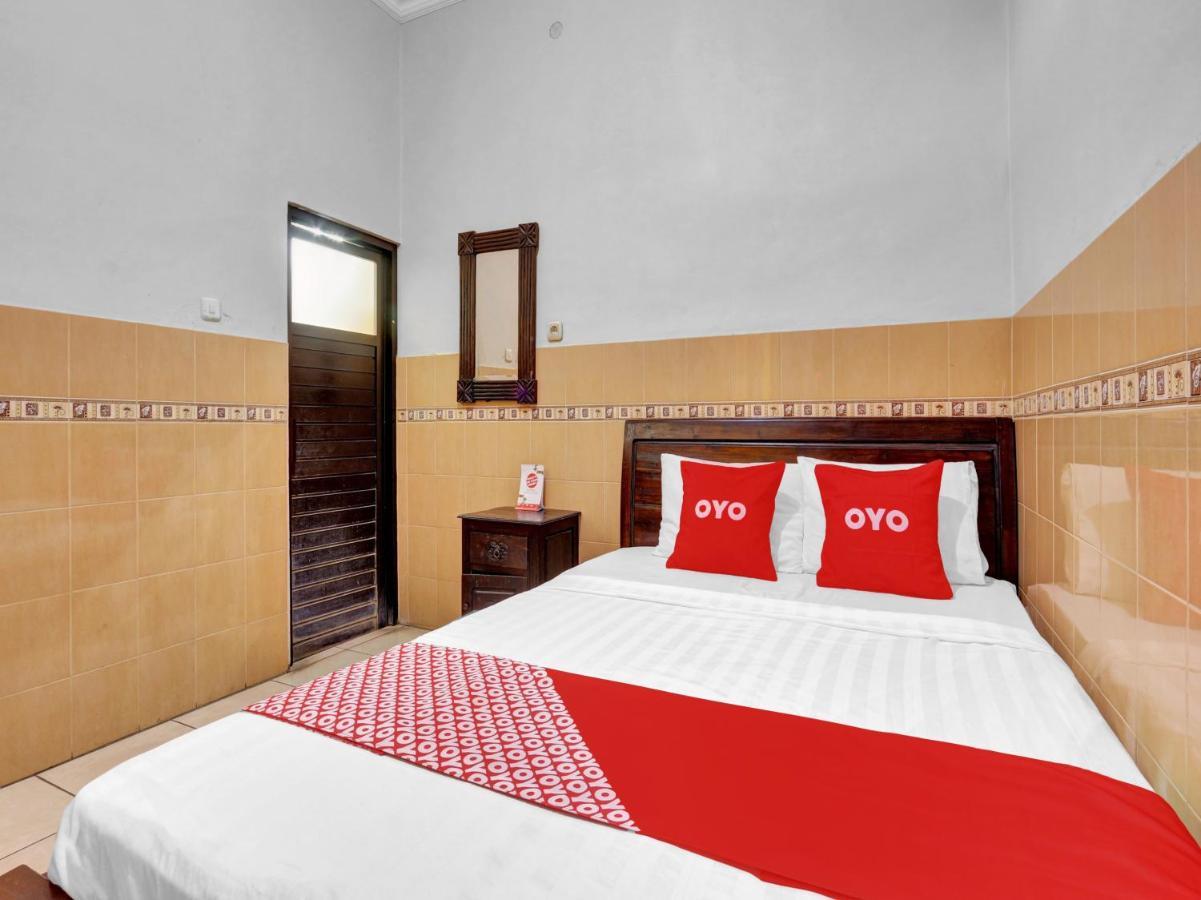 Hotel Oyo 90695 Srikandi Nologaten Jogyakarta Zewnętrze zdjęcie