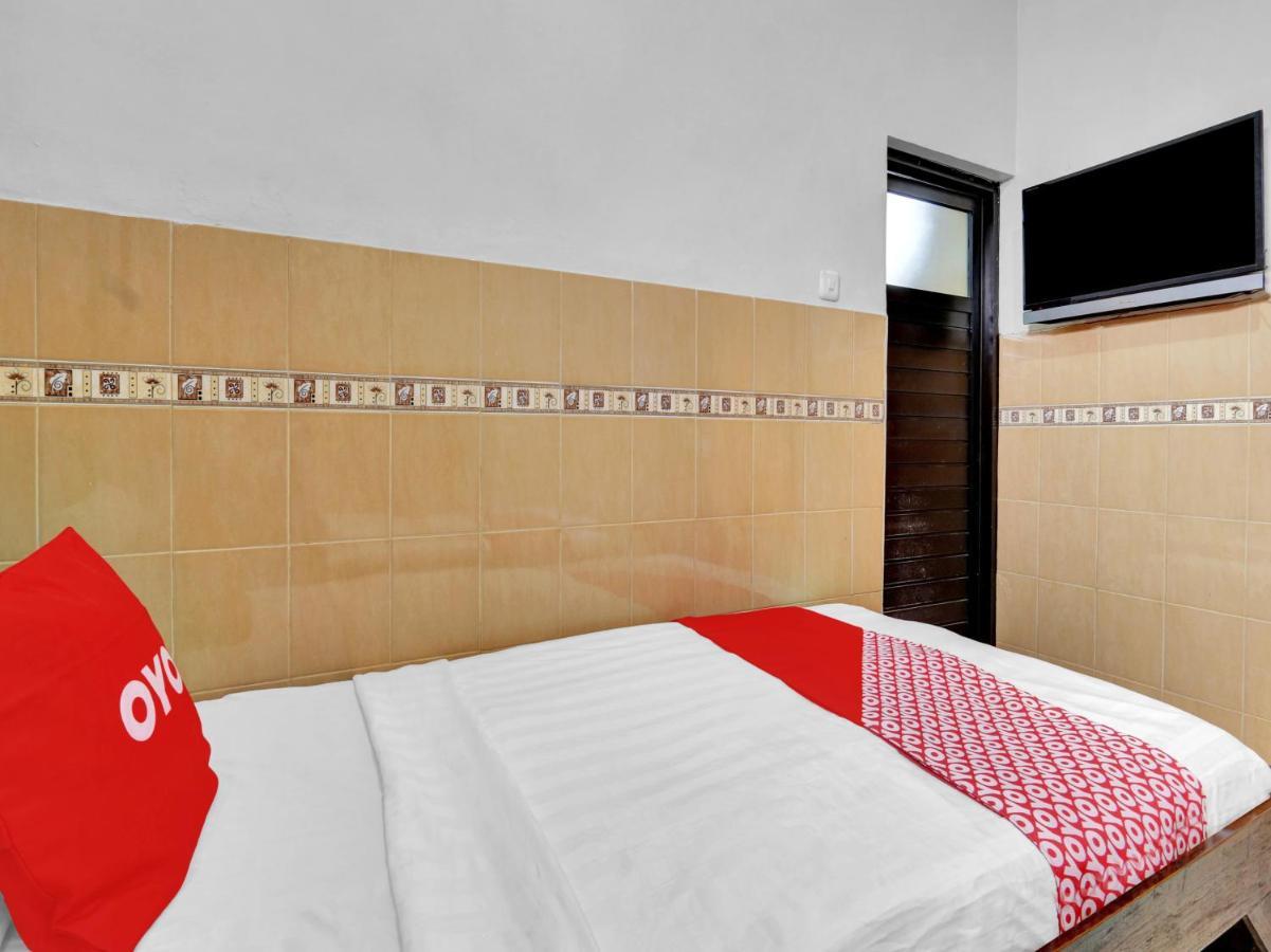 Hotel Oyo 90695 Srikandi Nologaten Jogyakarta Zewnętrze zdjęcie